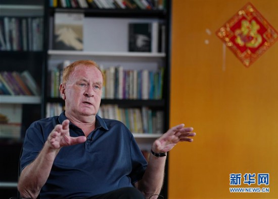 （香港故事·图文互动）（1）四十年长情——一位英籍香港居民眼中的内地与香港